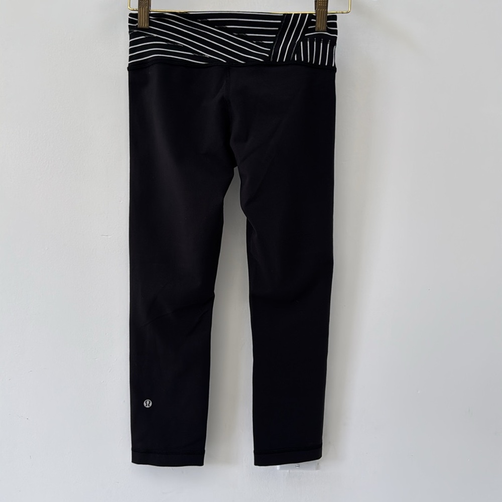 Lululemon Black Yoga Pants | Size XSmall | Asymmetrical Waist | 27.5” Length